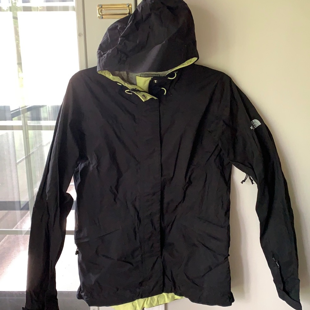 North face black windbreaker